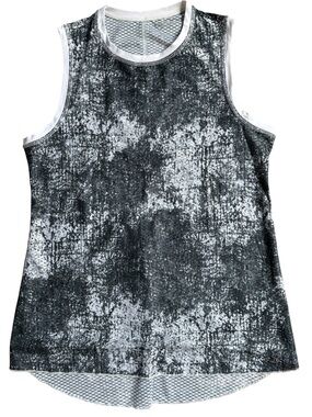 Women's sleeveless Sofibella sportswear top in various sizes